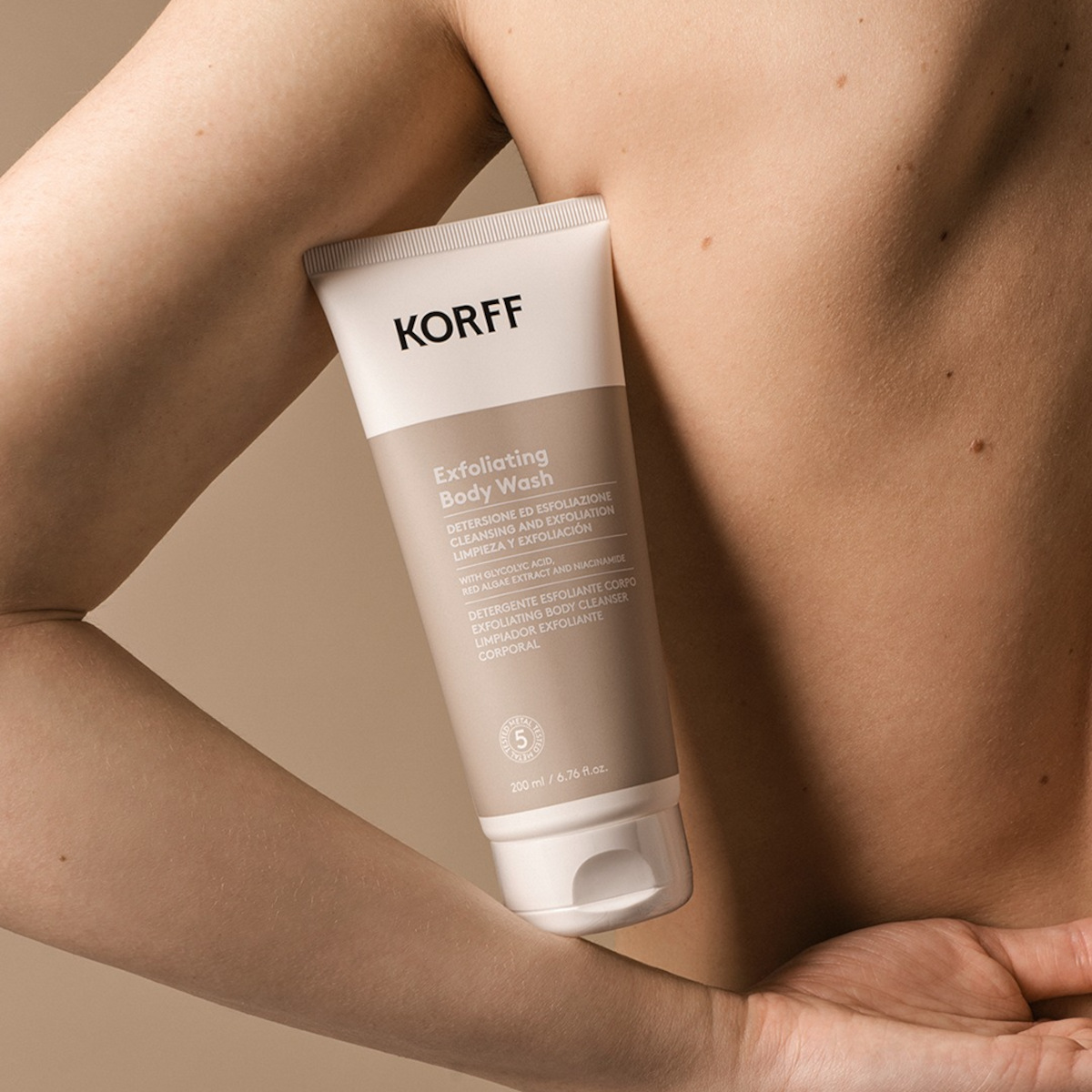 3-korff-exfoliating-body-wash